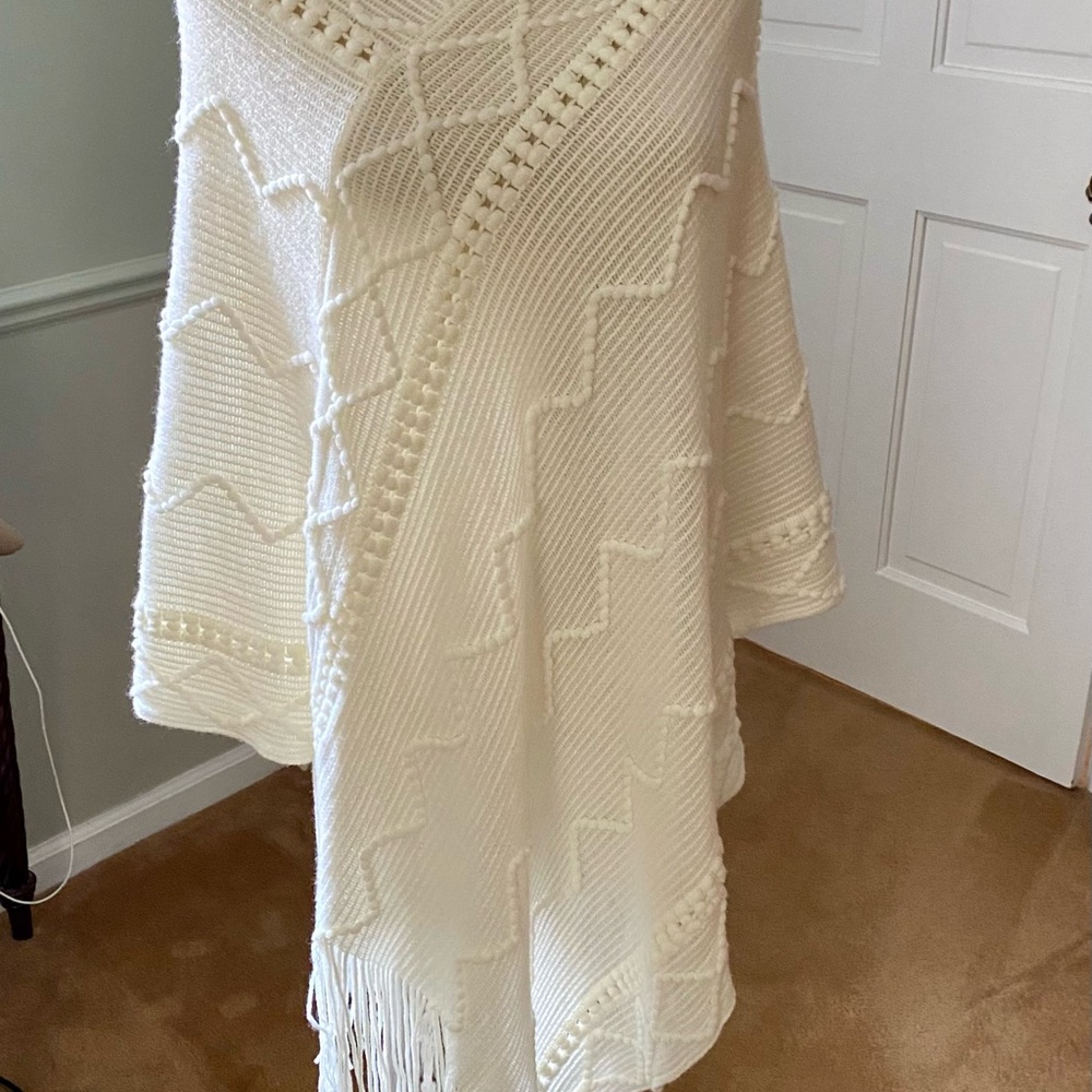 NWOT Cream Poncho with Fringe